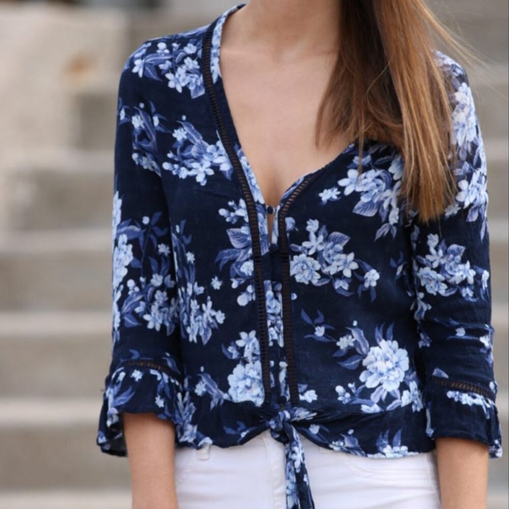 American Eagle Blue Chiffon Floral Ruffle Hem Button Down Blouse